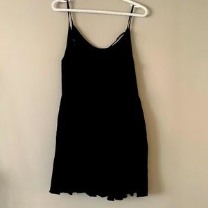 Cross cross back spaghetti strap black mini sundress size xs